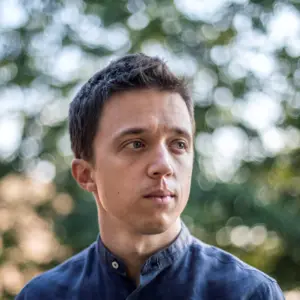 Retrato de Íñigo Errejón