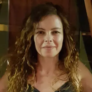 Retrato de  Mar Abad