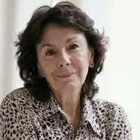 Retrato de Kenizé Mourad