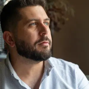 Retrato de  Rubén Montoya