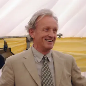 Retrato de Colin Thubron