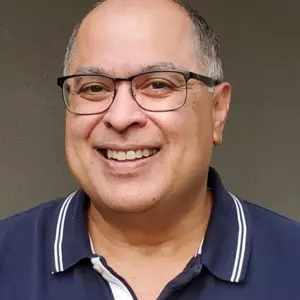 Retrato de Daniel A. Olivas