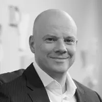 Retrato de Oliver Hilmes