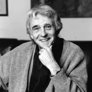 Retrato de  Armand Mattelart