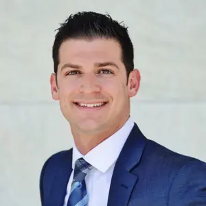 Retrato de  James DiNicolantonio