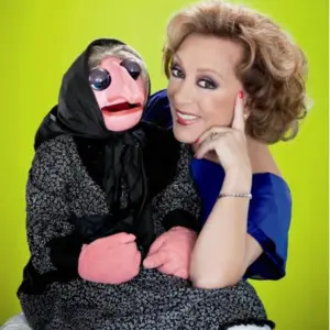 Retrato de  Mª Carmen Martínez Villaseñor