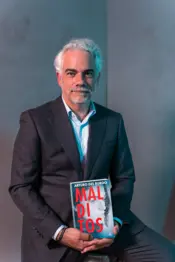 Portada Malditos 0