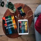 Portada La ladrona de huesos 1