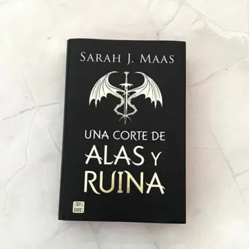 Imagen extra Una corte de alas y ruina. Edición especial 4