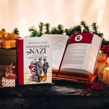 Imagen extra Enciclopedia nazi 0