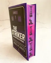 Portada The Striker Dioses juego 1. Tapa flexible 2