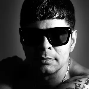 Retrato de  Efraim Medina Reyes